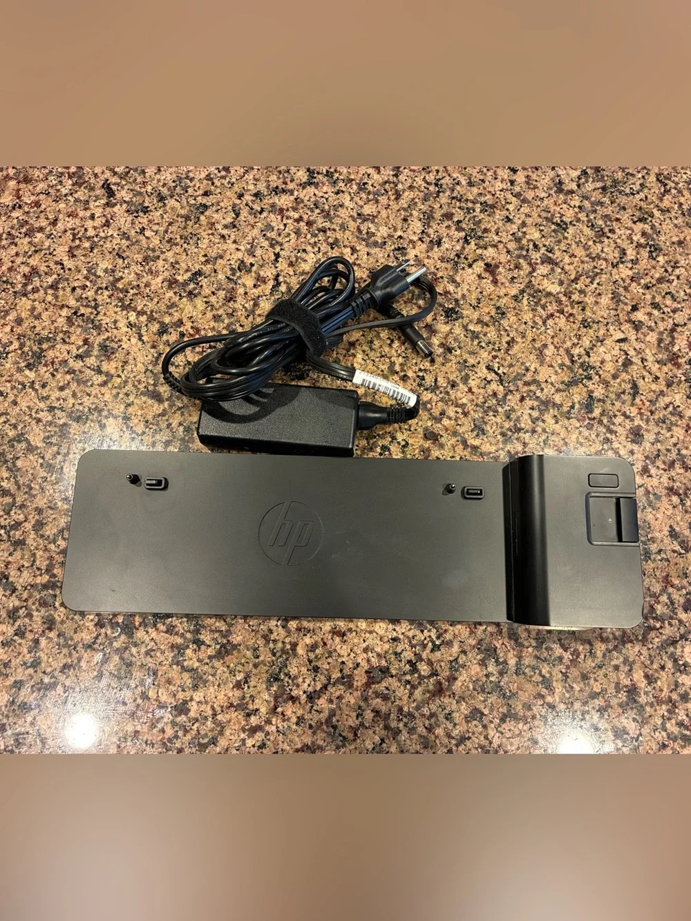 HP 2013 UltraSlim Docking Station - Black